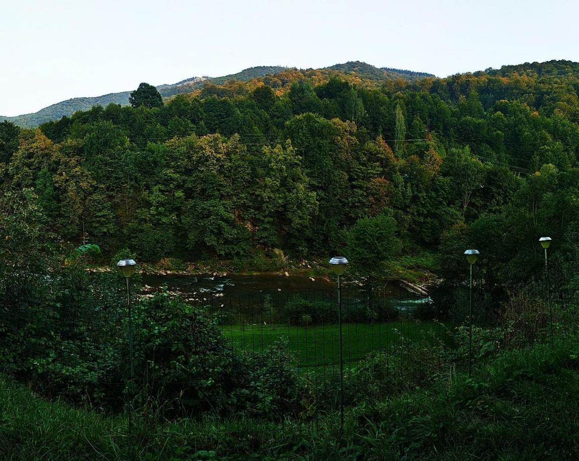 Акорди Плеса Yaremche Exterior foto